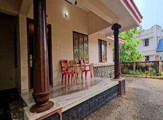 Residential House Villa for Sale in Kottayam, Ettumanoor, Kanakkary, Opposite New rajathan Marbles