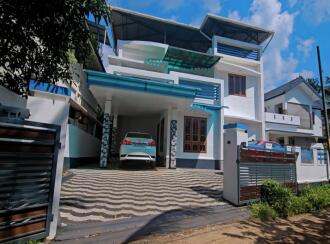 Residential House Villa for Sale in Kottayam, Kottayam town, Puthuppally, thalappady