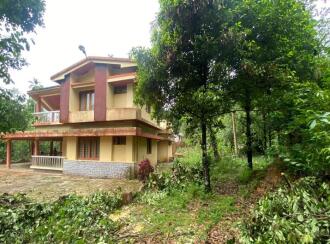 Residential House Villa for Sale in Ernakulam, Muvattupuzha, Muvattupuzha town, Avoly