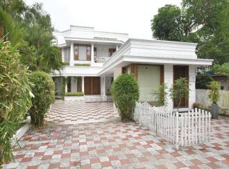 Residential House Villa for Sale in Kollam, Kollam, Randamkutty