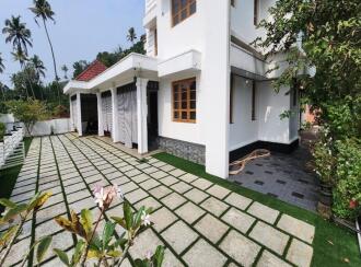 Residential House Villa for Sale in Idukki, Thodupuzha, Thodupuzha town, Ezhalloor