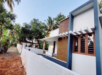Residential House Villa for Sale in Ernakulam, Panangad, Panangad