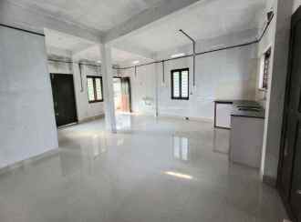 Commercial Building for Sale in Ernakulam, Mulanthuruthy, Perumpilly, Near perumpilly up school Mulanthuruthy