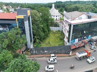 Commercial Land for Sale in Kottayam, Kaduthuruthy, Kaduthuruthy, Near by building - Kanivelil shopping complex