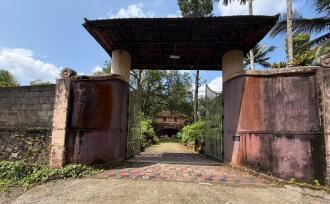 Residential Land for Sale in Pathanamthitta, Thiruvalla, Kumbanad, Opp. Dharmagiri Mandiram, Kumbanad