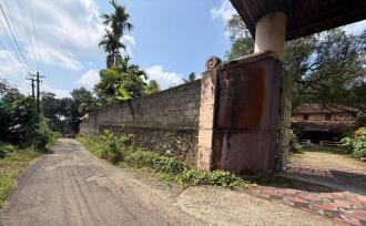 Residential Land for Sale in Pathanamthitta, Thiruvalla, Kumbanad, Opp. Dharmagiri Mandiram, Kumbanad