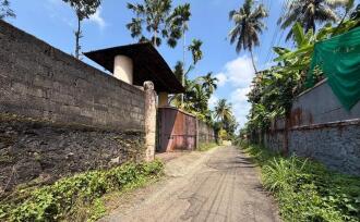 Residential Land for Sale in Pathanamthitta, Thiruvalla, Kumbanad, Opp. Dharmagiri Mandiram, Kumbanad