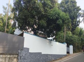 Residential House Villa for Sale in Kozhikode, Ramanattukara, Ramanattukara, Near Poovanoor Palli