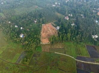 Residential Land for Sale in Ernakulam, Kalady, Manjapra, Mariapuram - Thavalappara Route