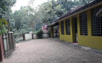 Residential House Villa for Sale in Pathanamthitta, Thiruvalla, Peringara, St.Paul's marthoma church