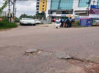 Residential Land for Sale in Ernakulam, Kakkanad, Chithettukara, Opposite chithettukara district jail