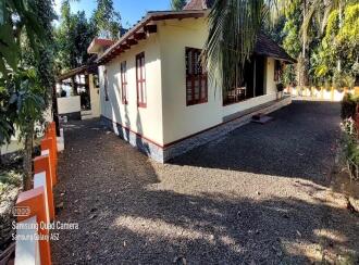 Residential Land for Sale in Kottayam, Erattupetta, Maniyamkunnu, Sacred Heart Church