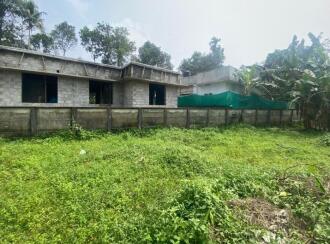Residential Land for Sale in Ernakulam, Tripunithura, Udayamperoor, Near Junior Basic school