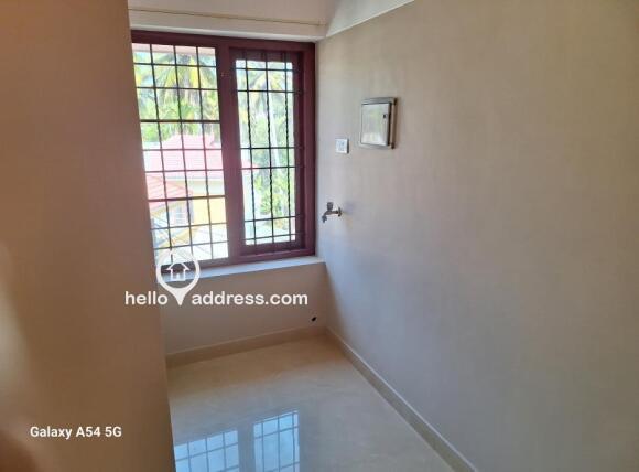 Second Floor Lobby & Utility Area