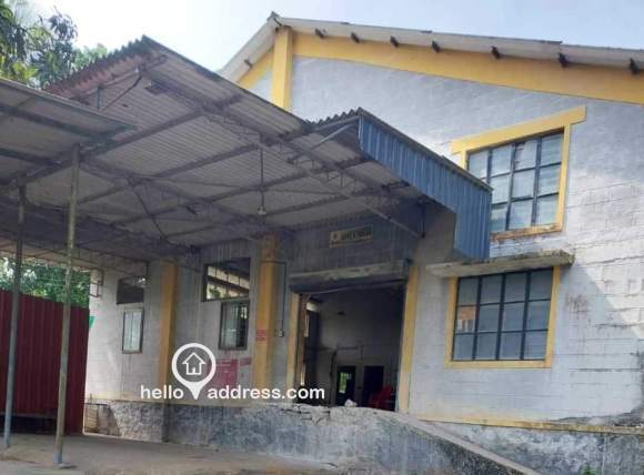 Commercial Building for Sale