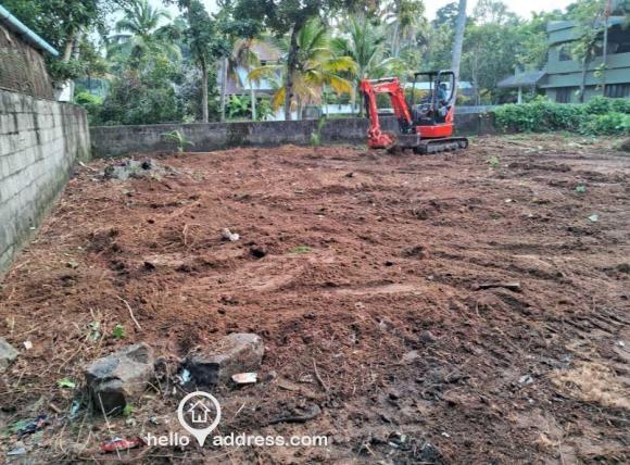 Square plot for sale