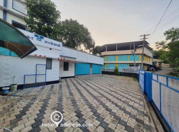Commercial Building for Rent