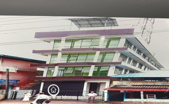 Commercial Building for Sale