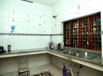 വാസയോഗ്യമായ വീട്‌ വില്പനയ്ക്ക് Pathanamthitta, Adoor, Adoor