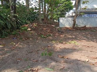 വാസയോഗ്യമായ ഭൂമി വില്പനയ്ക്ക് എറണാകുളം, Kalammassery, Manjummal