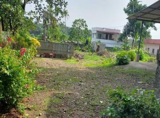 Commercial Building for Sale in Kottayam, Manarcadu, Manarcadu