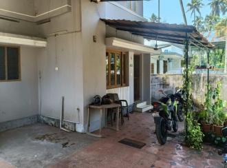 Residential Land for Sale in Ernakulam, Panangad, Panangad