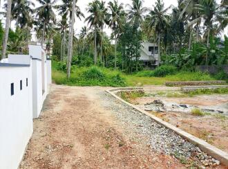Residential Land for Sale in Trivandrum, Sreekariyam, Sreekariyam, NEAR BATA SHOWROOM SREEKARYAM