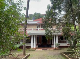 Residential House Villa for Sale in Thrissur, Thrissur, Thaikattussery, Vaidhyaratnam Nursing Home
