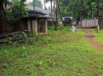 Residential Land for Sale in Ernakulam, Aluva, Chunangamvely, Chunangamvely, Aluva