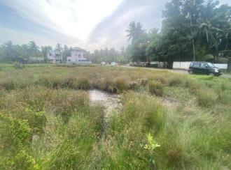 Residential Land for Sale in Ernakulam, Maradu, Maradu