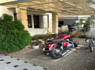 Residential House Villa for Sale in Ernakulam, Pallikkara, Pazhamthottam