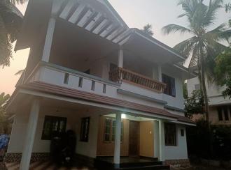 Residential House Villa for Sale in Ernakulam, Puthencruz, Karimugal