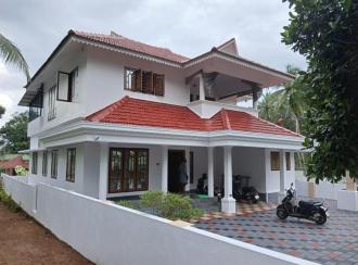 Residential House Villa for Sale in Kottayam, Kaduthuruthy, Muttuchira