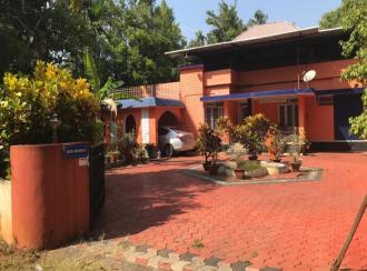 Residential House Villa for Rent in Thrissur, Chalakudy, Karoor