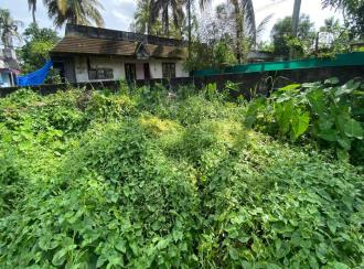 Residential Land for Sale in Ernakulam, Tripunithura, Eroor