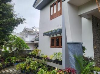 Residential House Villa for Sale in Ernakulam, Aluva, Aluva