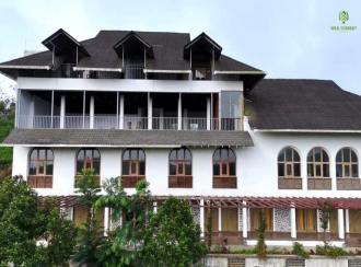Commercial Building for SaleIdukki, Peerumade, Peermade