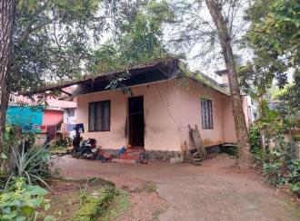Residential House Villa for SaleErnakulam, Aluva, Chowwara