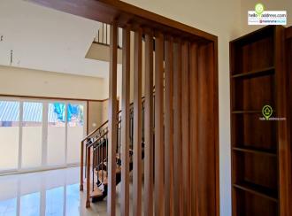 Residential House Villa for Sale in Ernakulam, Aluva, Pukkattupady