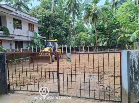 Mammiyur- Anakotta road , Back side of Welcome Hotel 200 m from Mammiyur Jn