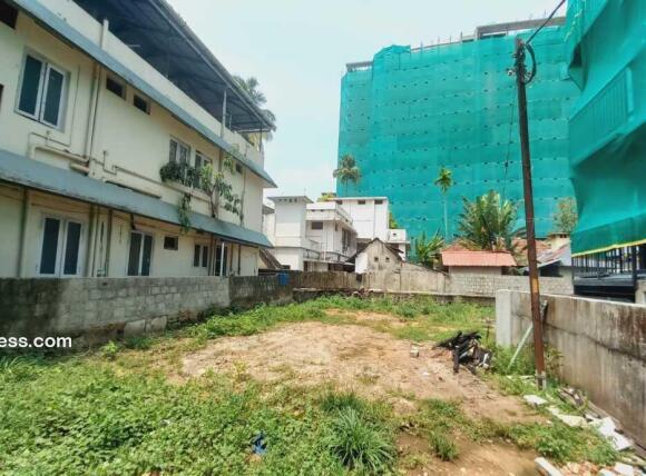 Commercial Land for Rent