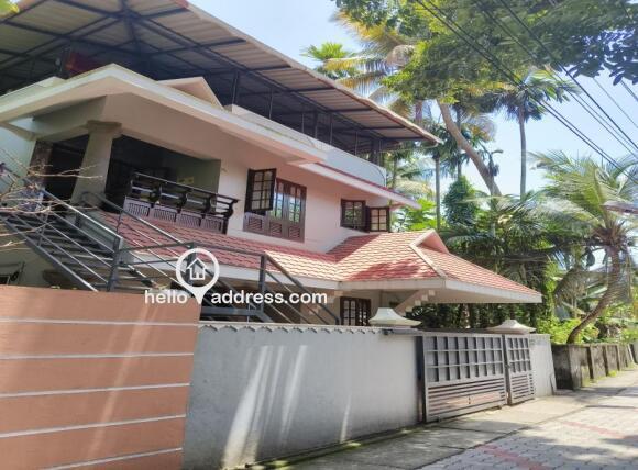 Ready to move house for sale near Thoppumpady