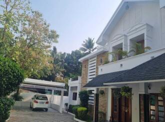 Residential House Villa for Sale in Ernakulam, Edakochi, Edakochi, Old NH road