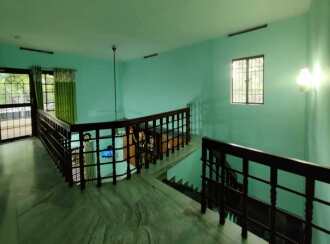 Residential House Villa for Sale in Ernakulam, Maradu, Nettoor, lakeshore hospital