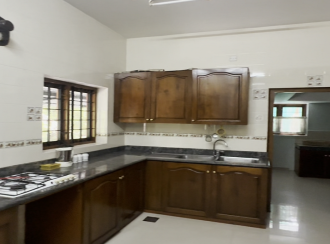 Residential House Villa for Sale in Thrissur, Irinjalakuda, Irinjalakuda