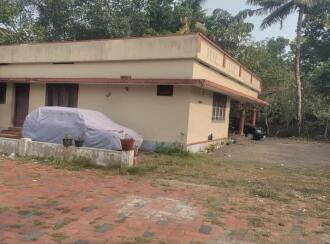 Residential House Villa for Sale in Ernakulam, Perumbavoor, Aimury, Nayatukavu temple