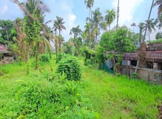 Residential Land for Sale in Ernakulam, Paravur, Alangad, hirumuppam Shiva Temple, Thirumuppam, NH 17, Thirumuppam, Varapuzha, Kerala 683517