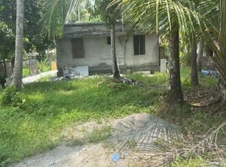 Residential Land for Sale in Ernakulam, Koonammavu, Koonammavu, NEAR CHERIYAPILLY JUNCTION