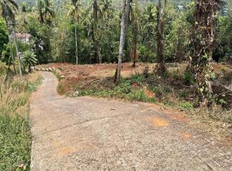 Residential Land for Sale in Malappuram, Malappuram, Munduparamba, Cherattukuzhy rd 11°03'07.6"N 76°05'09.7"E