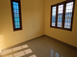 Residential House Villa for Sale in Ernakulam, Aluva, Aluva, Elookkara, Kadungalloor, near Aluva.